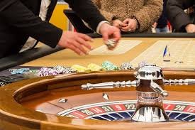 Pengguna menikmati layanan taruhan sports dan casino dengan nyaman melalui bawangtoto